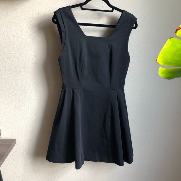 Cute Black Zara Dress - Picture 3 of 6